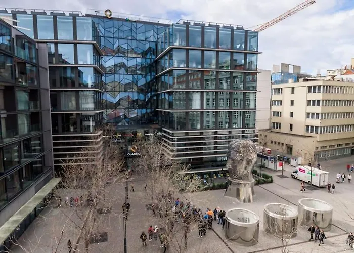 Exclusive Apartment Near Kafka\'S Head