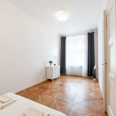 Exclusive Apartment Near Kafka'S Head Praga Exterior foto